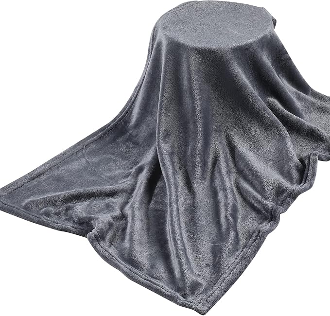 R0BTECH 8 Pieces Pet Blanket Soft Fleece Warm Sleep Mat for Dogs Cats Reversible Washable Blanket Fluffy Cute pet Supplies for Small Medium Large Puppy Kitten, 19.7X 27.6 Inches, 8 Colors